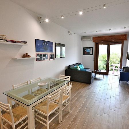 Residenza Candor With Pool Malcesine Exterior foto
