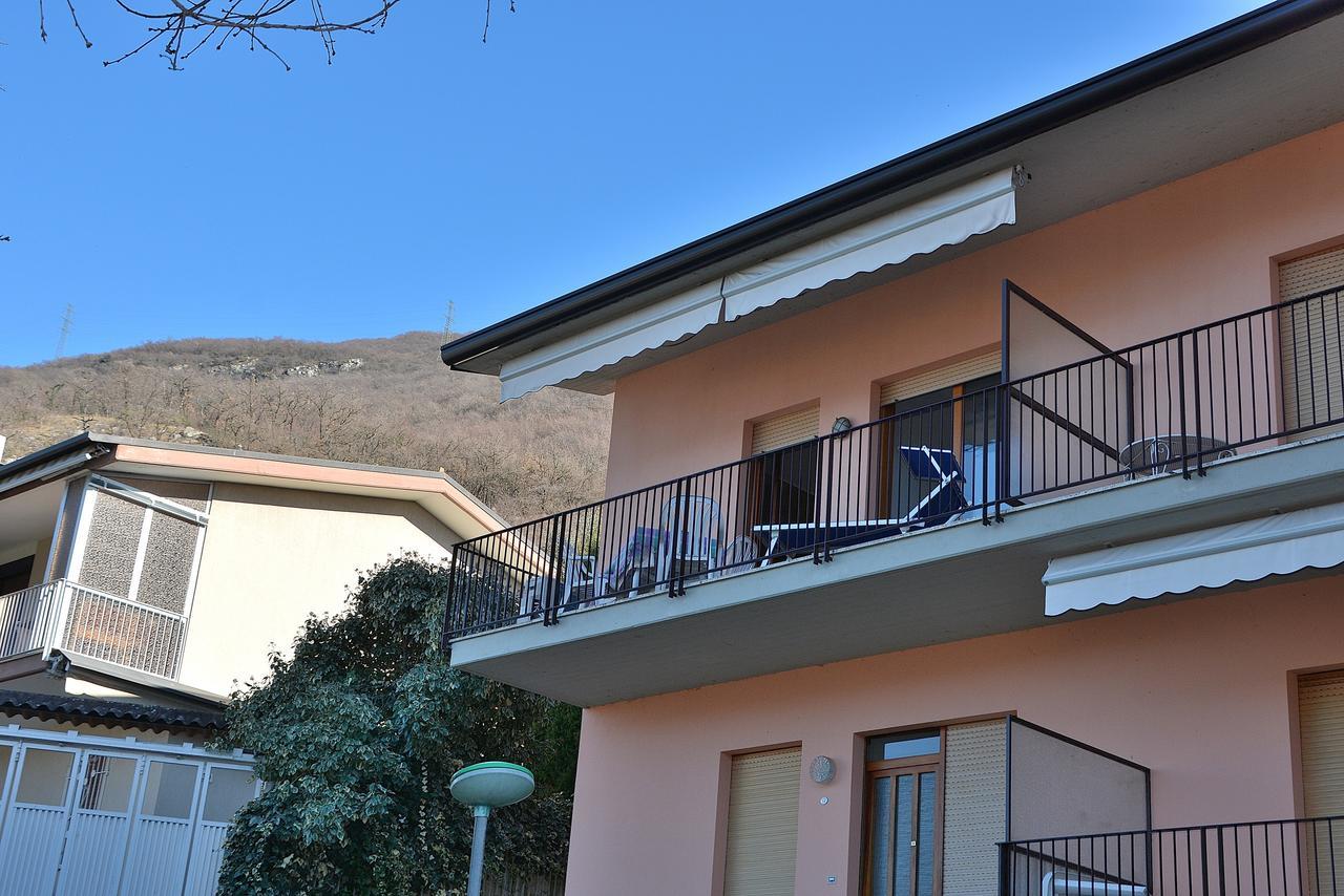 Residenza Candor With Pool Malcesine Exterior foto