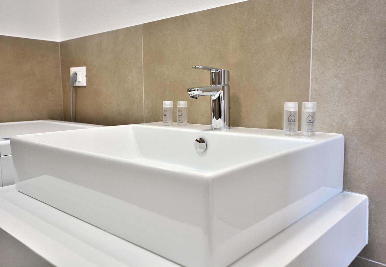 Residenza Candor With Pool Malcesine Exterior foto